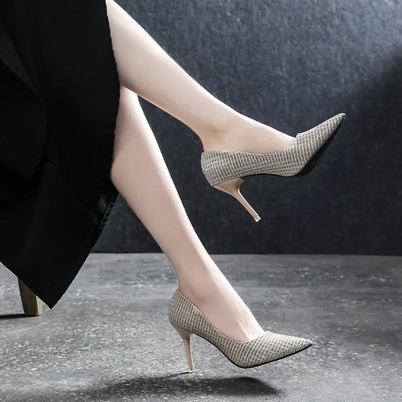 Свадебные туфли на шпильке с украшением в виде кристаллов красные женские