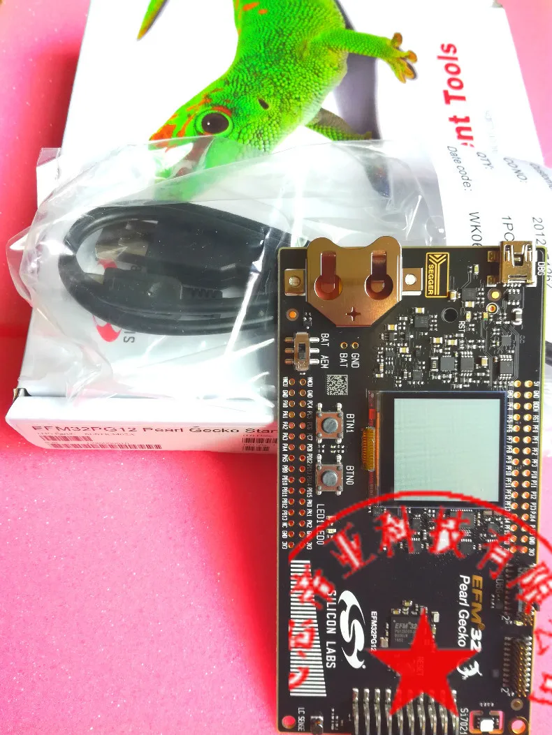 Наборы и макетные платы SLSTK3402A-ARM EFM32 Pearl Gecko PG12, стартовый комплект, также используется для EFM32 Jade Gecko JG12
