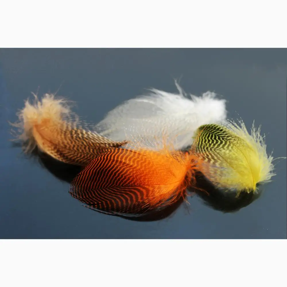 

Tigofly 40 pcs/lot 4 colors Natural Barred Mallard Duck Flank Feathers Wild Goose Hair Wings Fly Tying Materials