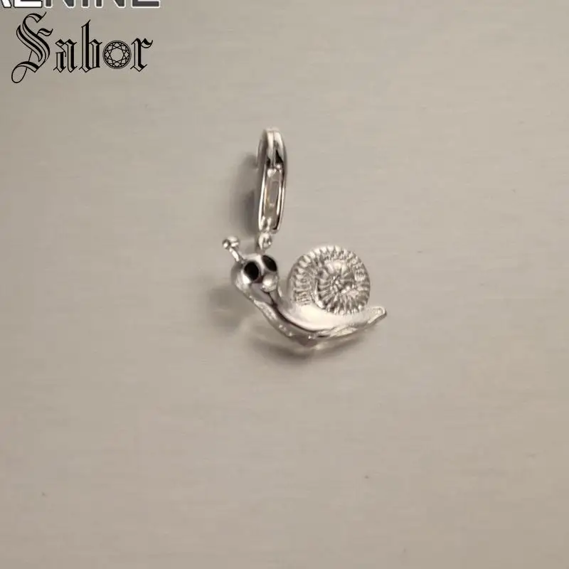 Классические посеребренные подвески в виде маленькой улитки сделай сам с