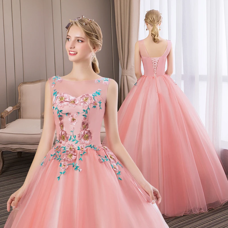 

Long Quinceanera Dresses New Style Vestidos Vintage Ball Gown Party Prom Appliques Sweet 16 years Lace up back