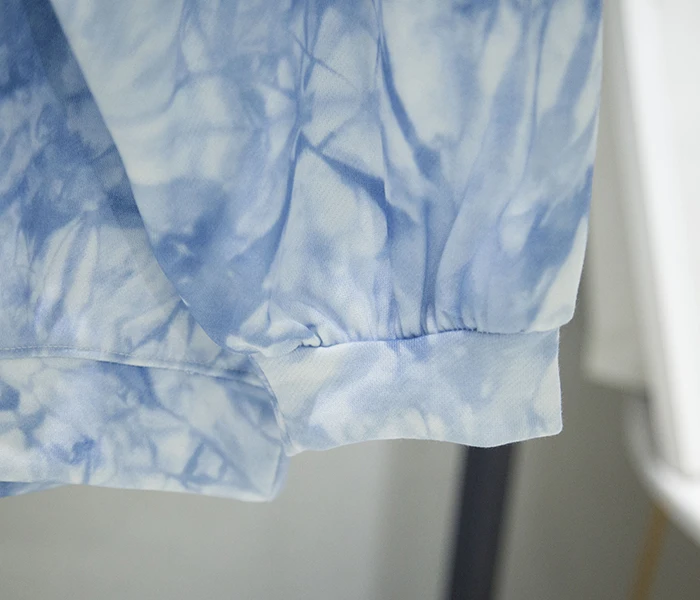 

2020 Autumn New Women's Mid-Length Hoodie Shirt Lazy Wind Streetwear Flower Printed Cool Sweater Female Loose Sweatshirt Top