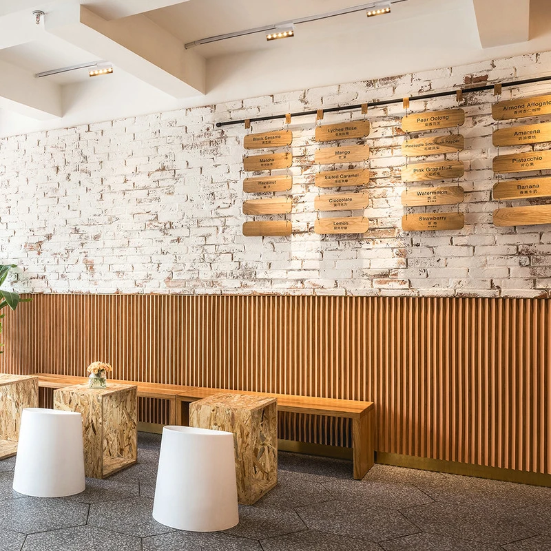 Трековый светодиодный светильник 220 В алюминиевый с s-образной направляющей 10 Вт