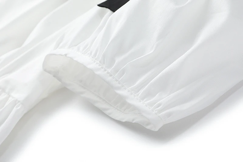 

[EAM] Women White Bow Pleated Blouse New Square Collar Short Puff Leeve Loose Fit Shirt Fashion Tide Spring Summer 2021 1DD8720