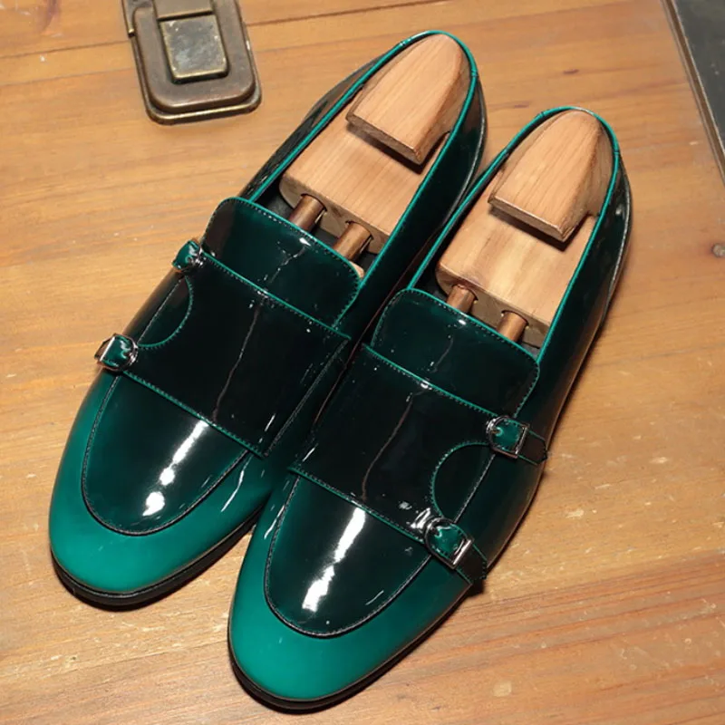 

2021 Designer Scarpe Casual Shoes Men Gradient Green Patent Leather Luxury Loafers Men's Party Shoes Coiffrur Dress Moccasins