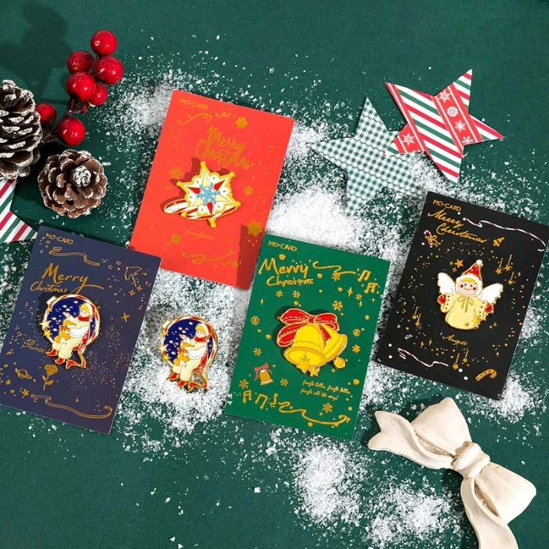 

4 Christmas Metal Badges Merry Christmas Series Christmas Gift Creative Cartoon Pattern Clothing Decoration Badge