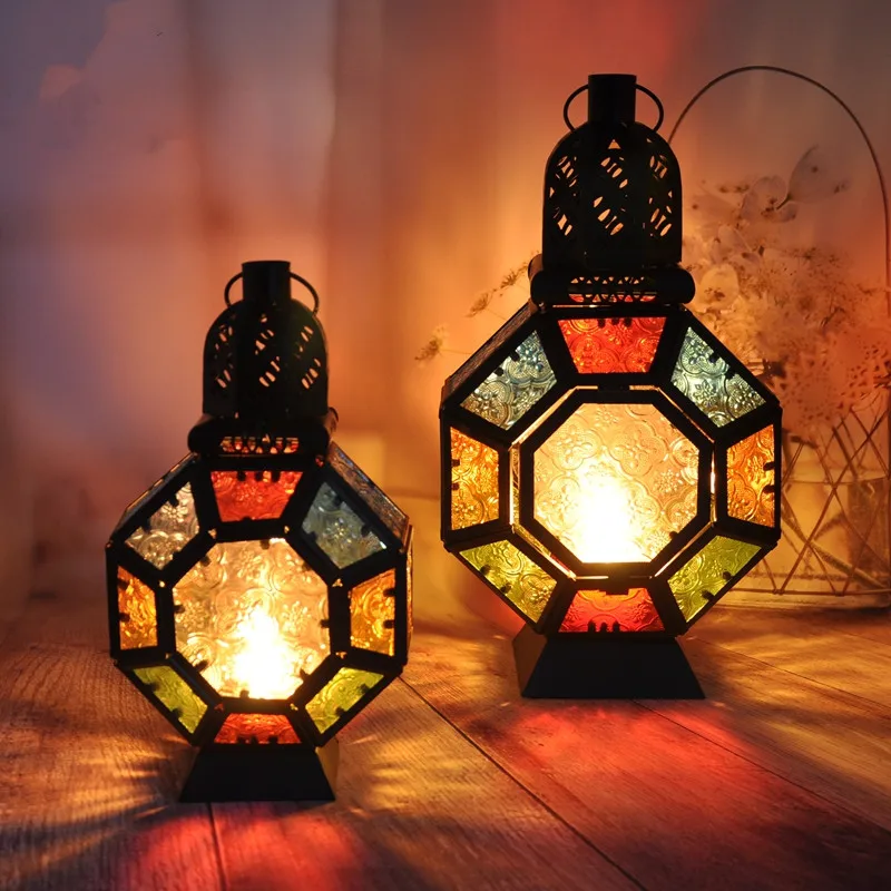 

Iron glass candlestick, wind lamp Exquisite craft decorations
