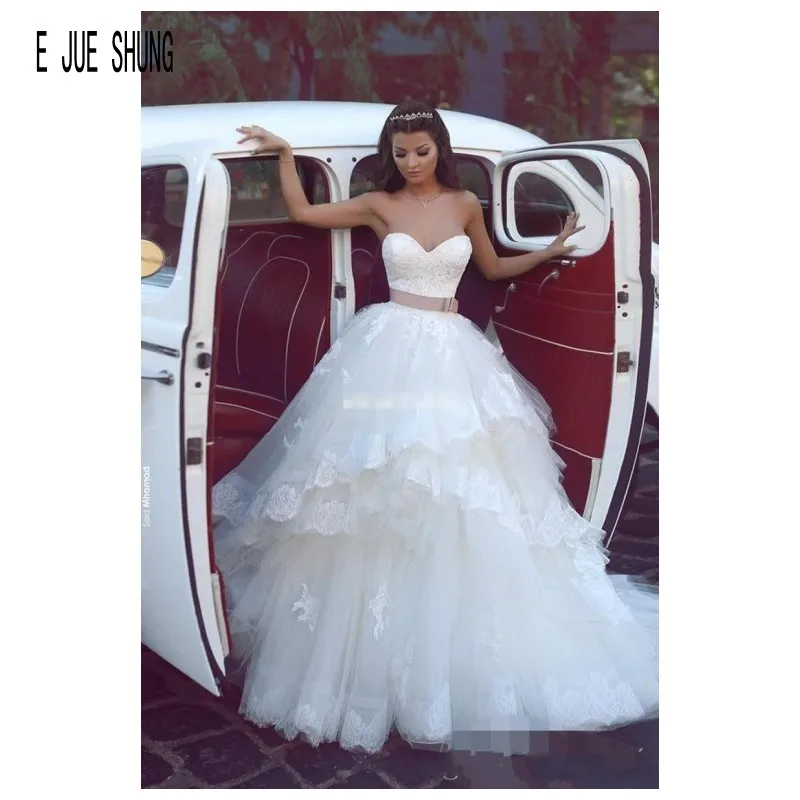 

E JUE SHUNG Sexy Tiered Tulle Wedding Dresses Sweetheart Neck Lace Up Back Appliques Boho Wedding Bridal Gowns Vestido De Noiva