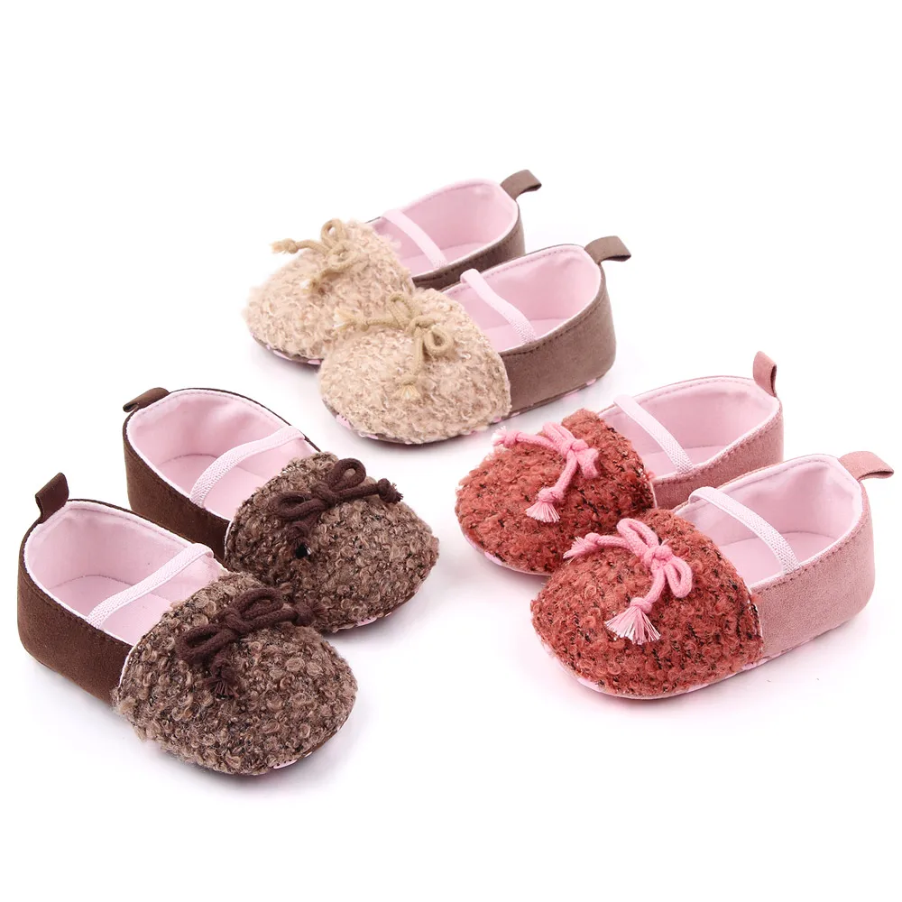 Детские мокасины с меховым бантом для девочек кроссовки новорожденных обувь
