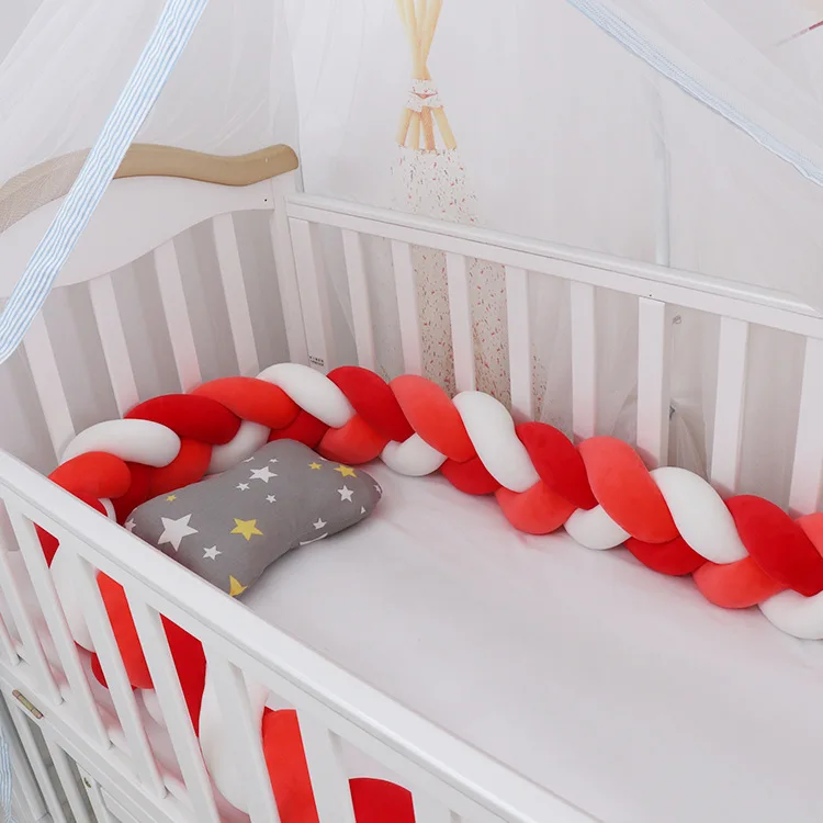 

Hot selling Nordic style knotted pillow hand-woven three-strand crib surrounding children's room decorative bed guardrail