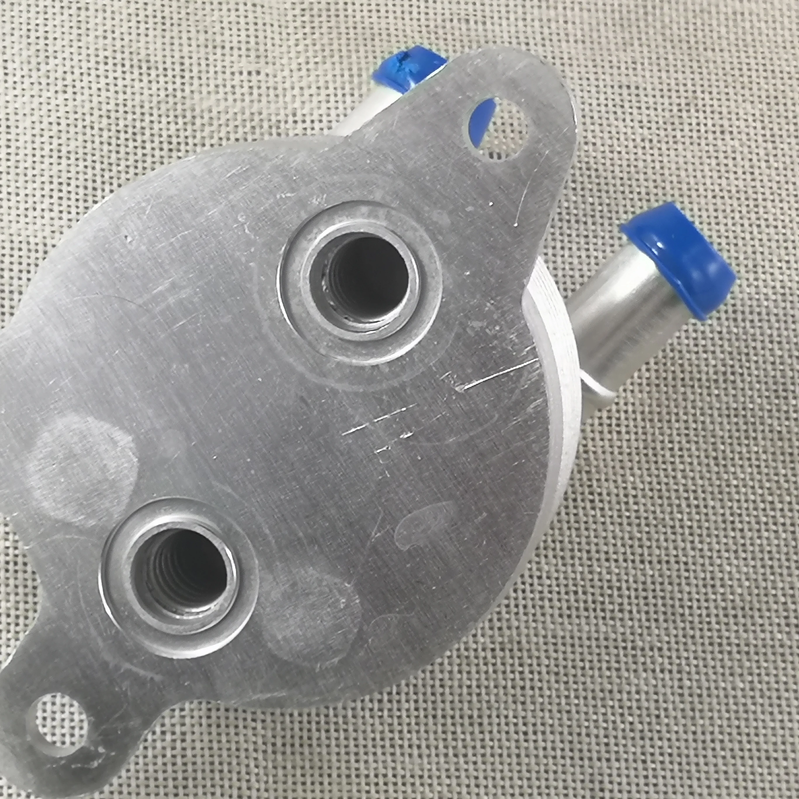 Бесплатная доставка трансмиссионный масляный радиатор FZ01199F0 для 3 6 CX 5 2012