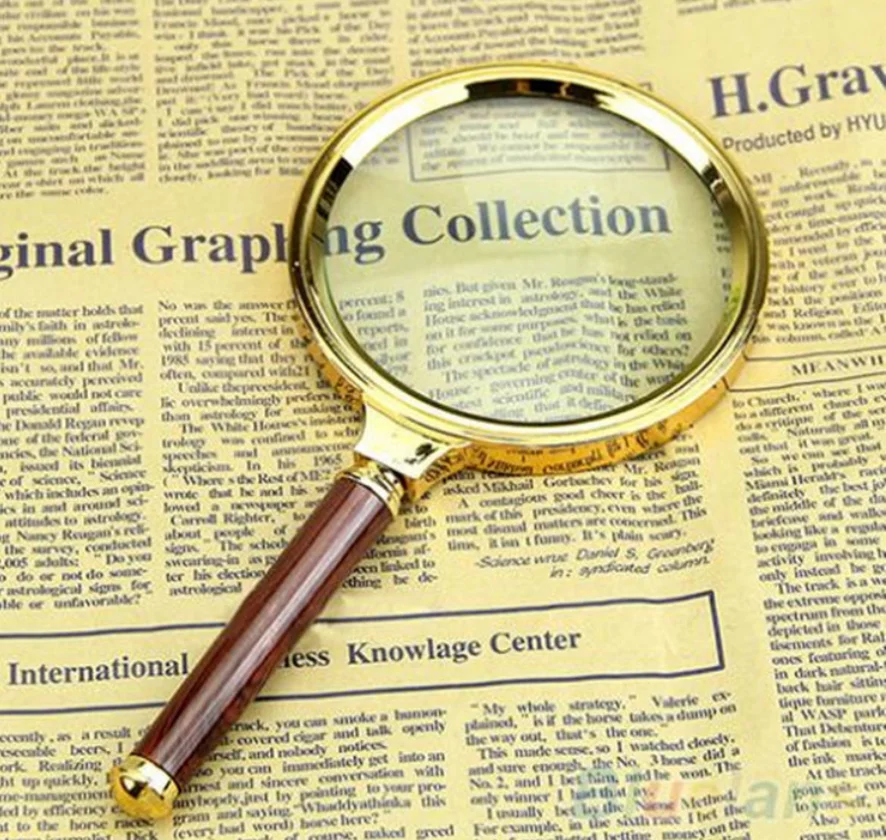 

Outdoor Magnifying Loupe 90mm Imitation Mahogany Handle Reading Glass Camping Map And Jewelry Checking Magnifying Glass
