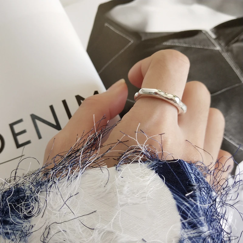 Настоящее 925 пробы Серебряное волнистое кольцо для модных женщин минималистское