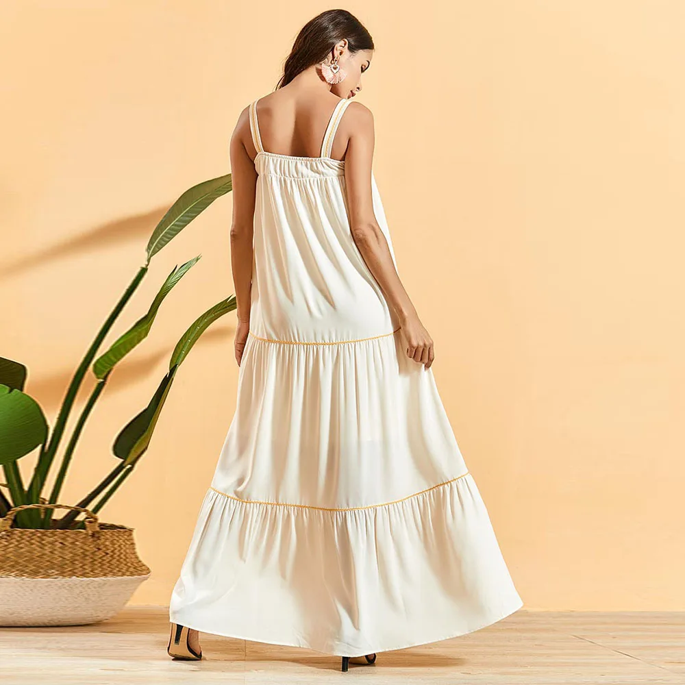 Siskakia белое длинное платье без рукавов на тонких бретельках свободное