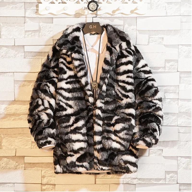 UYUK2019 Winter New Loose Fashion Trend Imitation Animal Hair Tiger Pattern Fur Coat Thick Quilted Jacket Large Size Clothes
