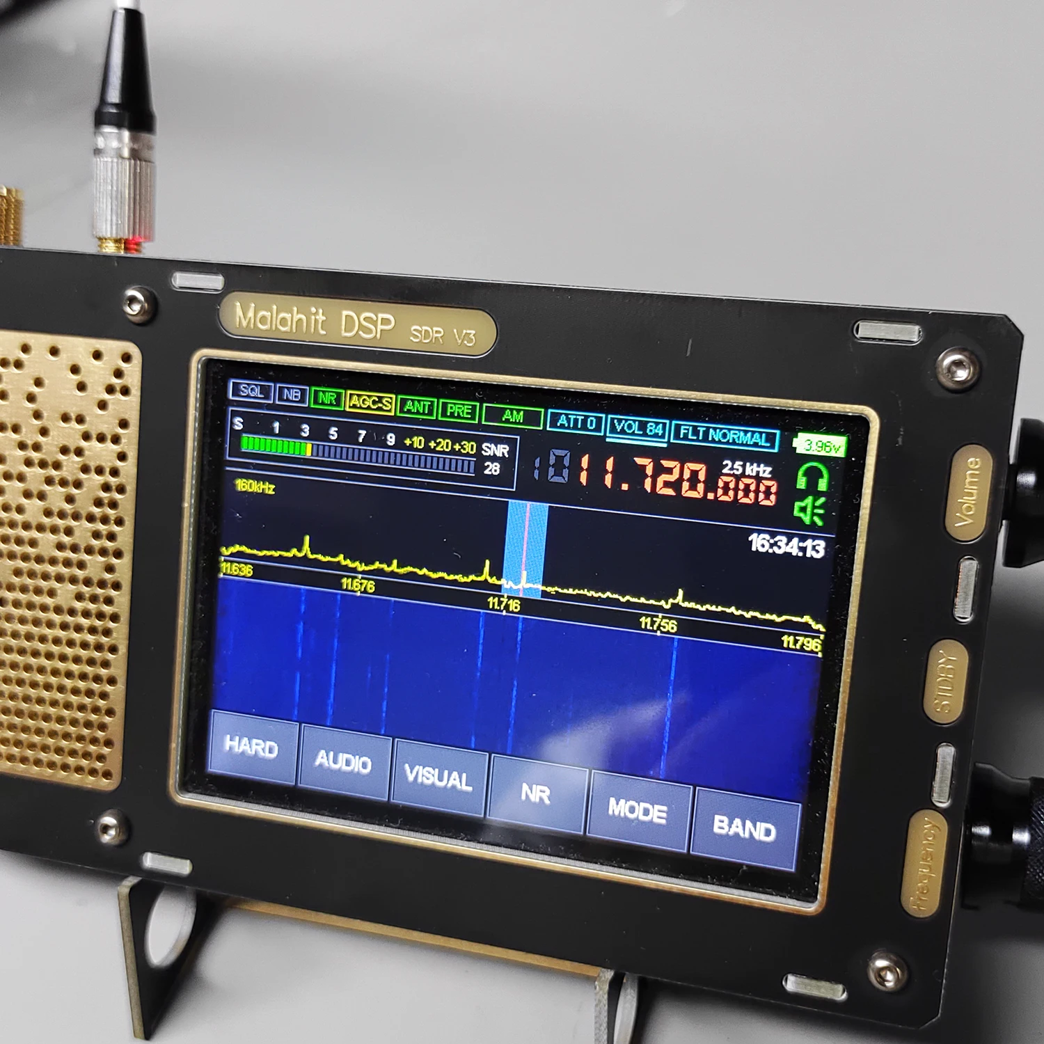 Радиоприемник Malahit DSP 1.10c малахит портативный SDR 50 кгц-2 ГГц коротковолновое радио |