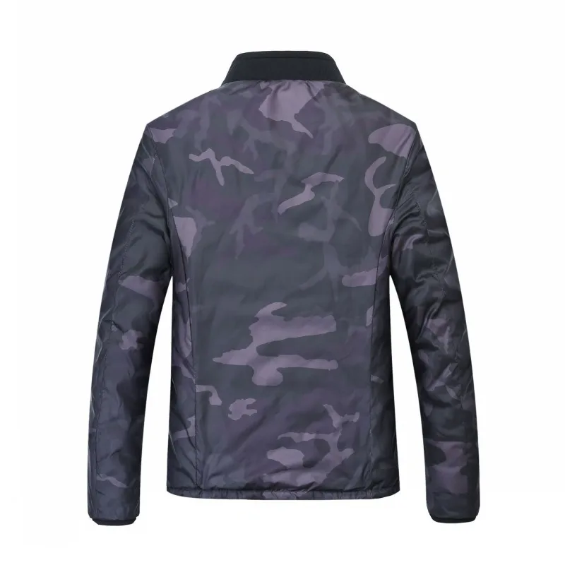 Куртка мужская зимняя на молнии с воротником-стойкой и длинным рукавом