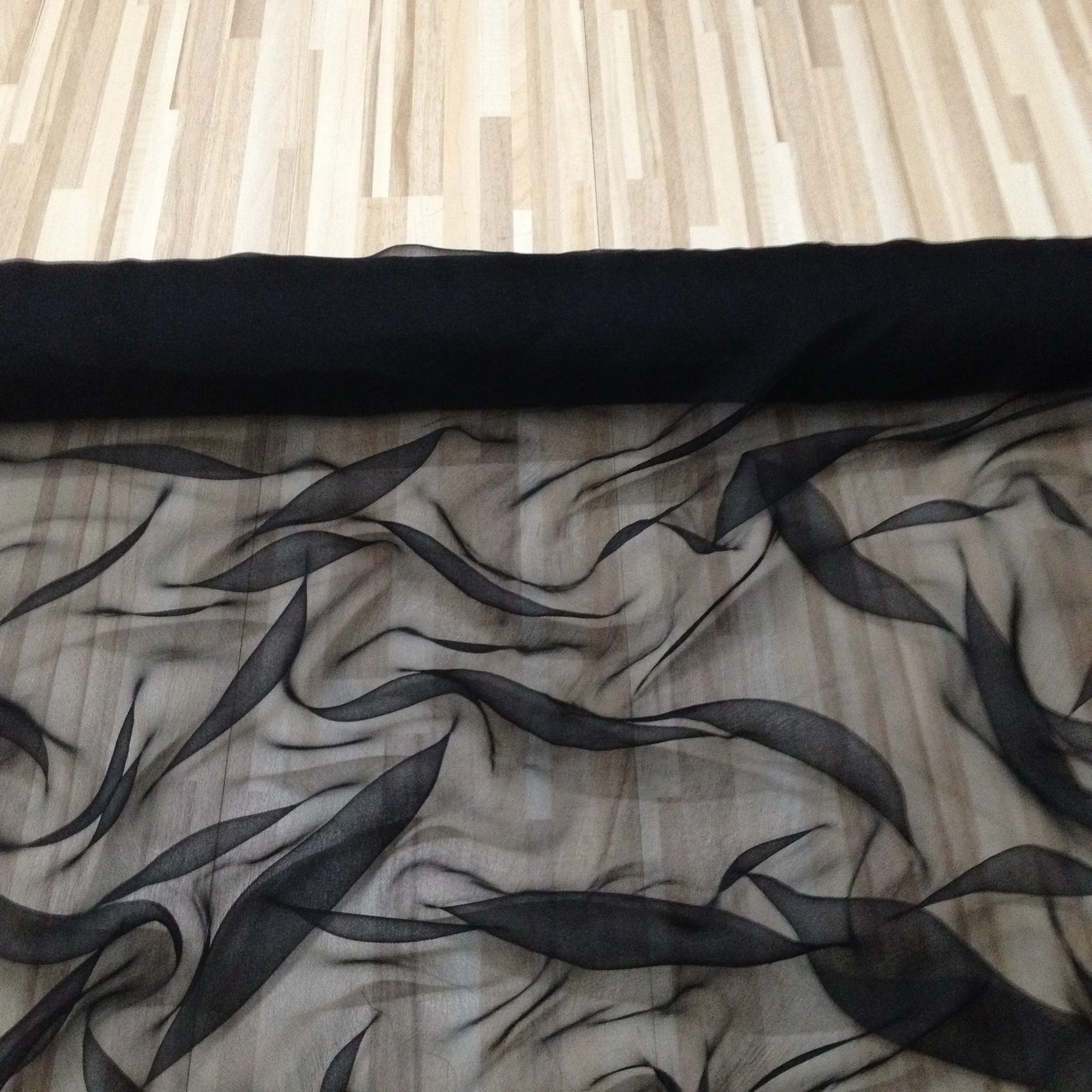 Продажа на 6 м ширина: 97 см 100% шелковая ткань тонкий тюль-Жоржет толщина: 3 мм