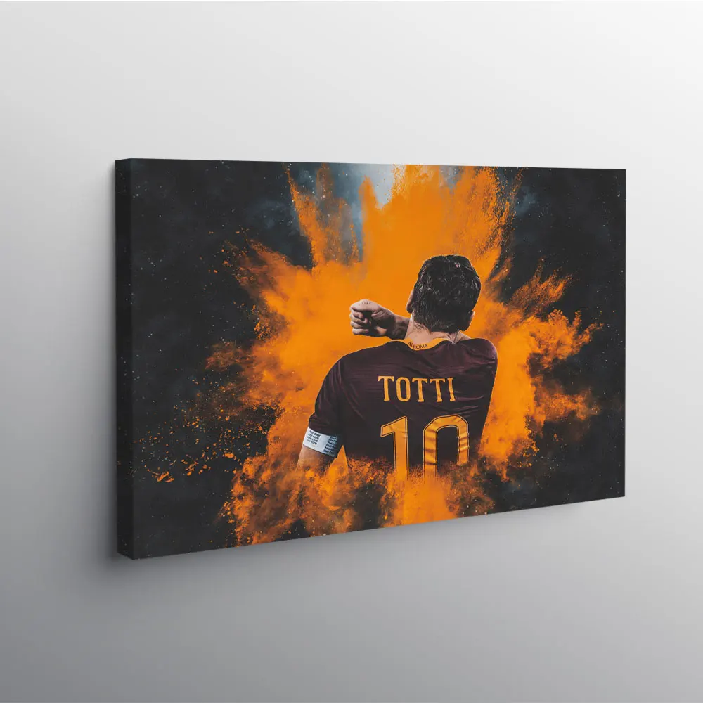 Картина на холсте с рамкой Франческо Тотти художественное оформление принты для