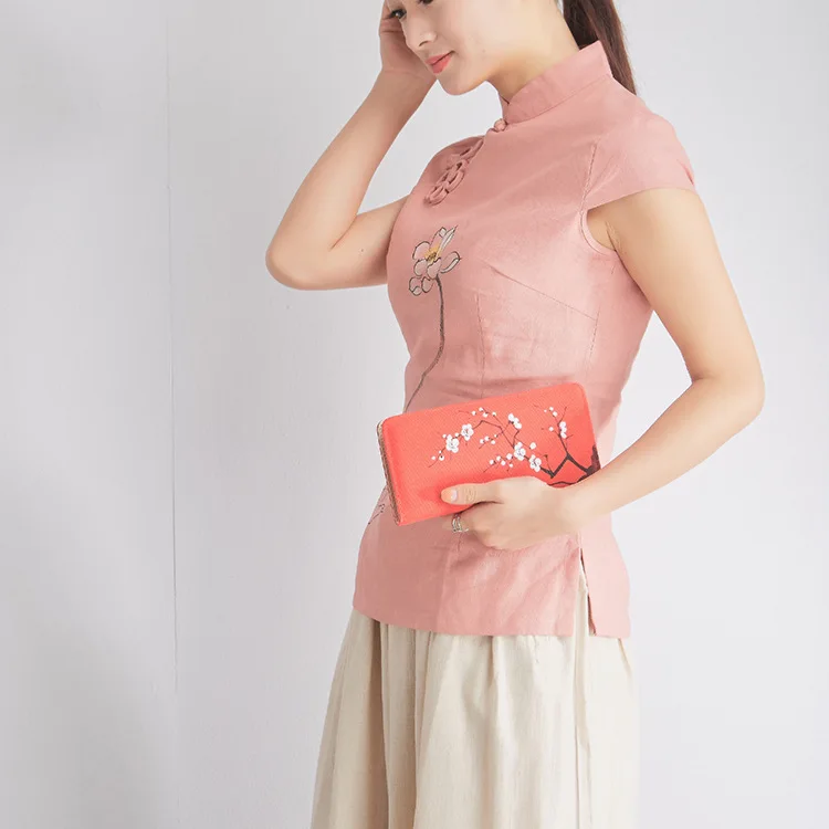 

2021 New Hand-painted Women's Zipper Wallet Ethnic Style Literature and Art Hot-selling Characteristic Plum Clutch Wallet Women