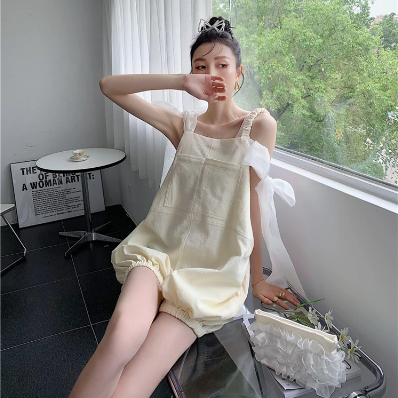 

Kimotimo Pumpkin Empire Jumpsuit Women 2021 Summer Design Casual Wide Leg Bud Strap Shorts Ins High Street Lace Up Rompers