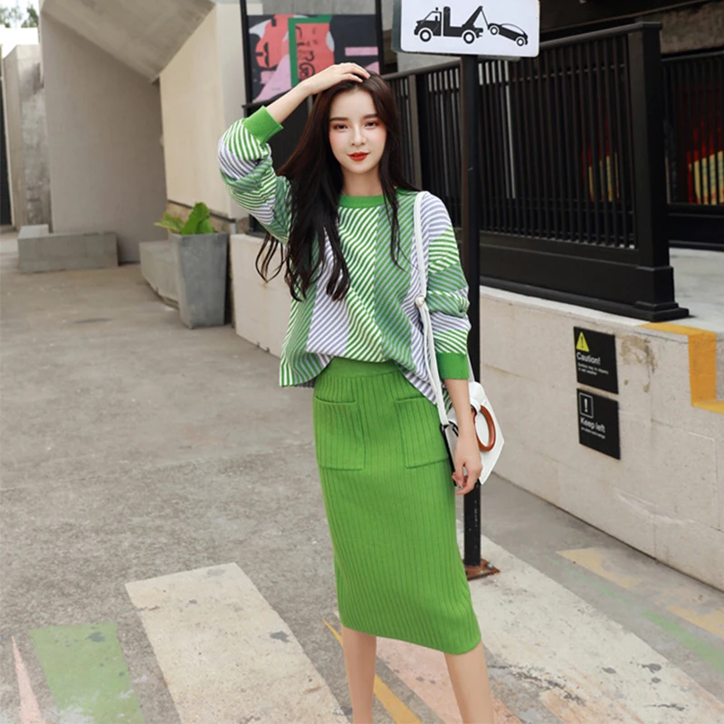 

2020 New Autumn knitted Set Womans Suits Thick Loose Plaid Sweater + Pencil Skirt Set For Women Suit Clothing 2 Piece Set Knit