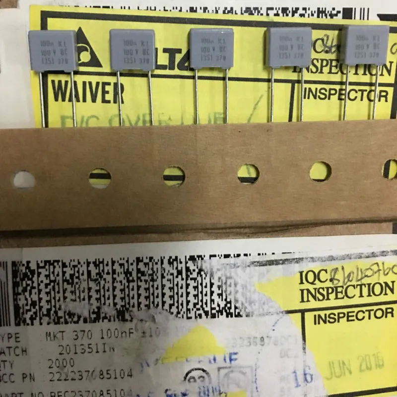 50 шт. Новый PH BC MKT370 0 1 мкФ/100 V P5MM пленочный конденсатор VISHAY MKT 370 104/100V 100NF 100V мкФ 104
