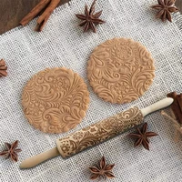 best selling christmas deer wooden rolling pin embossing baking biscuit face biscuit fudge cake dough pattern roller snowflake