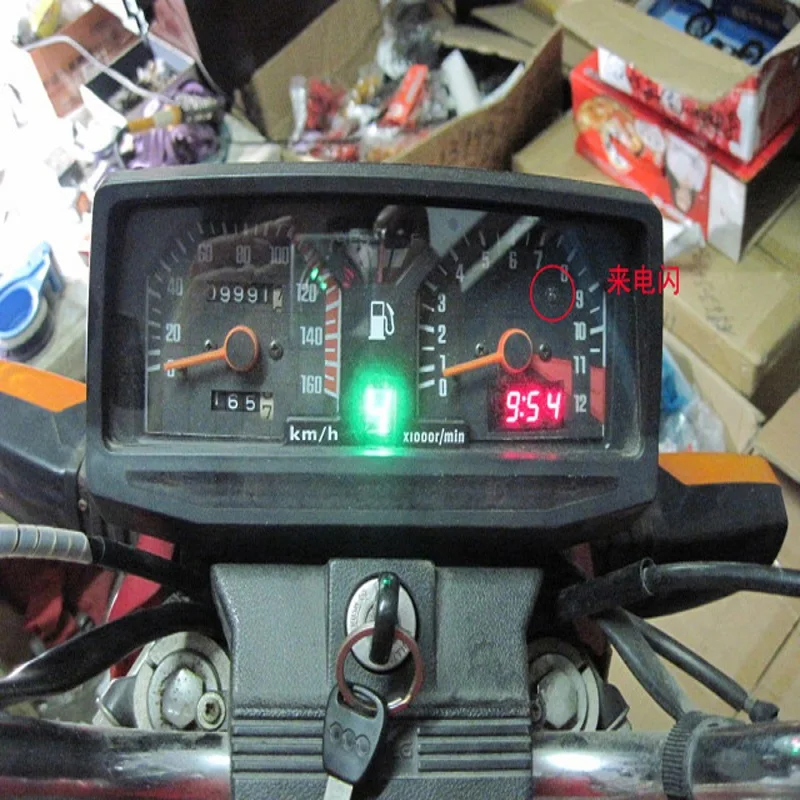 Цифровой индикатор переключения передач Waterprof универсальный 5 скоростей зеленый