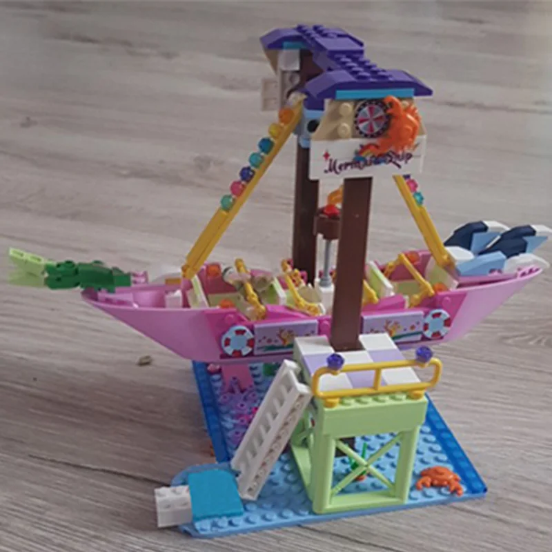 

450Pcs City Amusement Park Mermaid Boat Building Blocks Creative Playground Assemble Model Kits DIY Bricks Party Toys Girls Kid