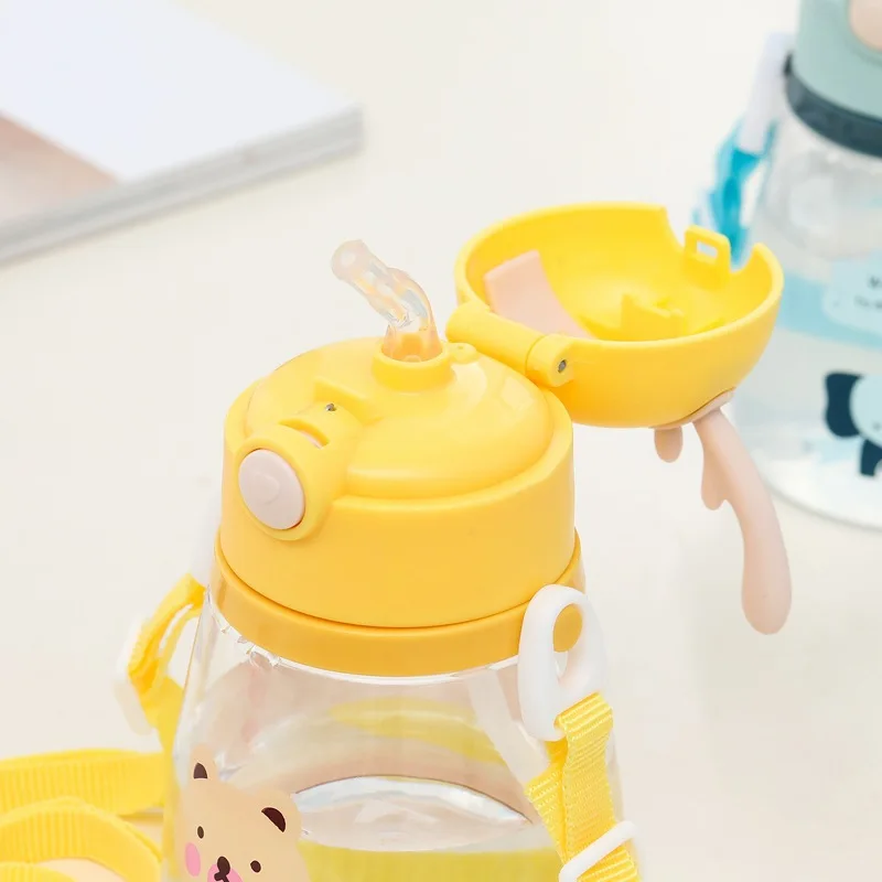 С изображениями героев мультфильмов Рождественская тематика детская соломенная