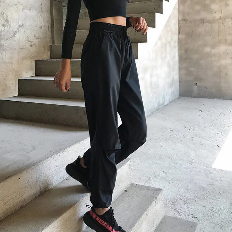 Штаны спортивные женские с высокой талией джоггеры принтом граффити