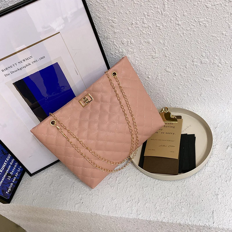 

High-grade Lingge bags for women in summer, the new 2021 explosion of portable shopping bags, large-capacity shoulder tote bags.