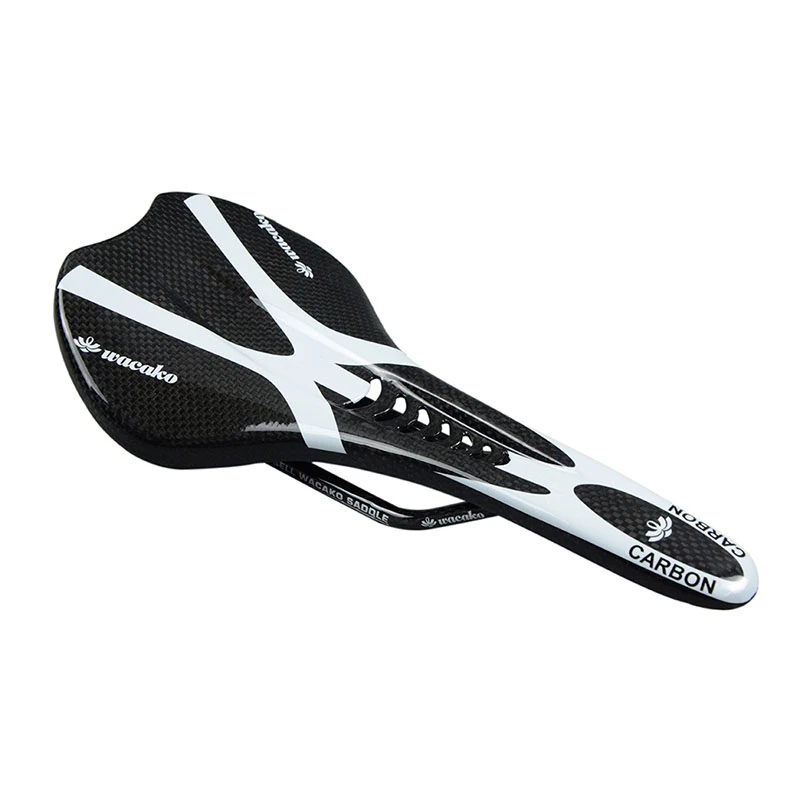 Удобное глянцевое велосипедное седло из углеродного волокна прочный дышащий