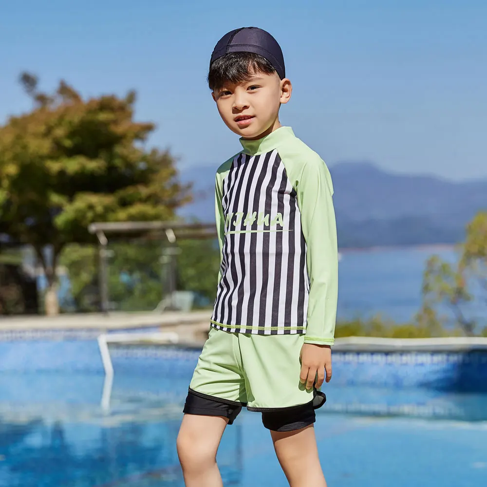 

Boys Two Piece Rash Guard Swimsuits Kids Long Sleeve Sunsuit Swimwear Sets with Swim Cap Sun Protection Shirt & Trunks Beachwear