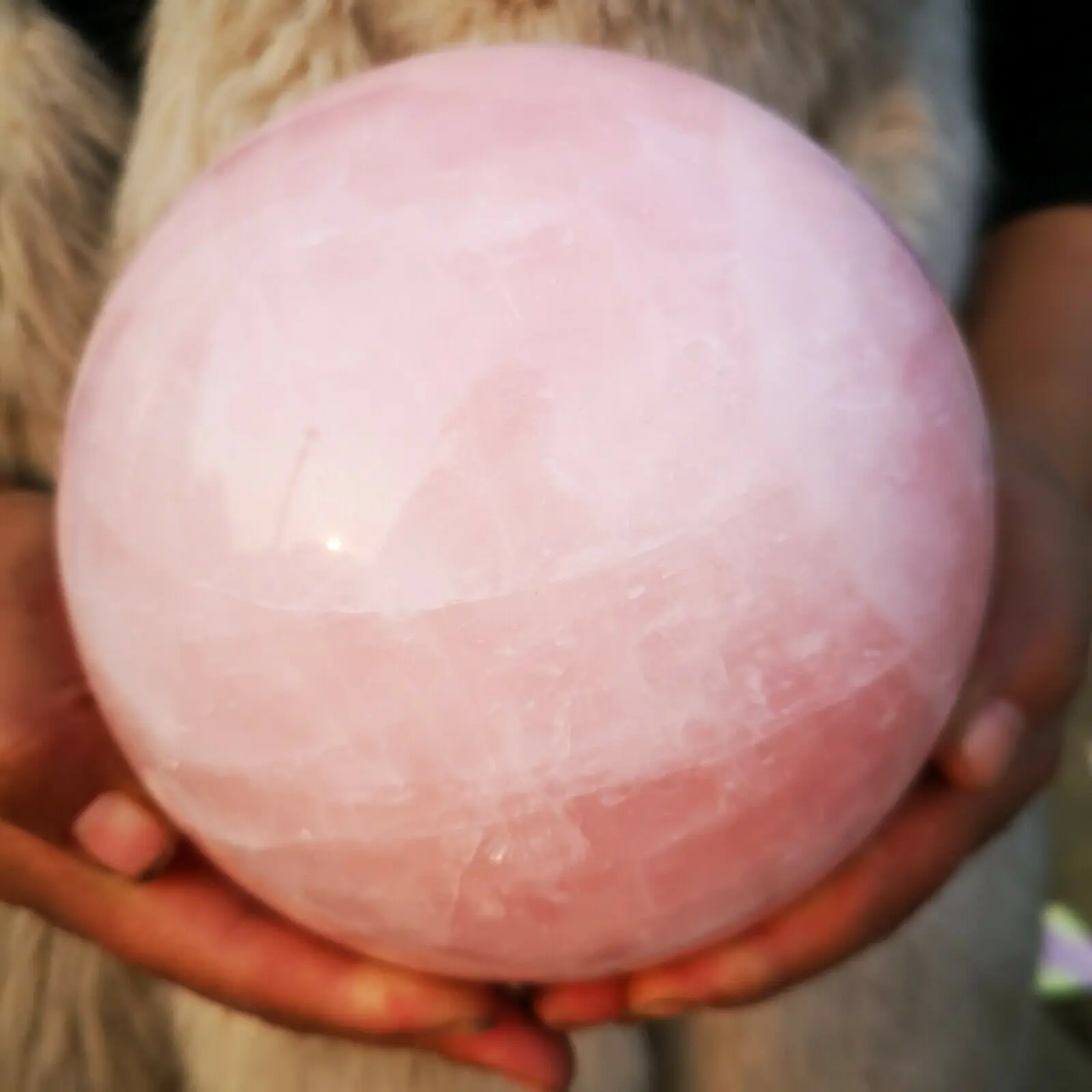 

500g/1000g/1500g Natural powder crystal Ball Quartz crystal ball mineral treatment