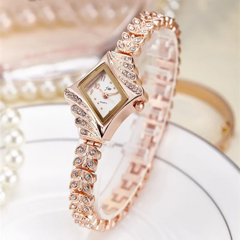 

2019 JW Top Brand Women Bracelet Watches Luxury Rhinestone Gold Dress Watch Women Fashion Casual Alloy Quartz Wristwatches JW061