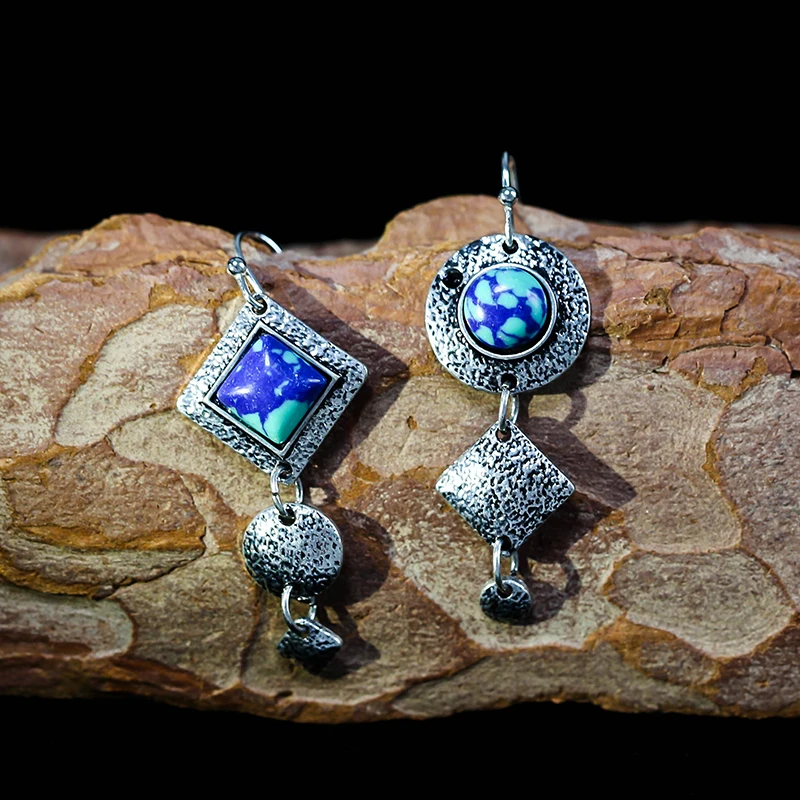 

Fashion Bohemian Geometric Green stone Crochet Earrings For Women 2020 New Texture Engraving Mens Gift Wholesale D330