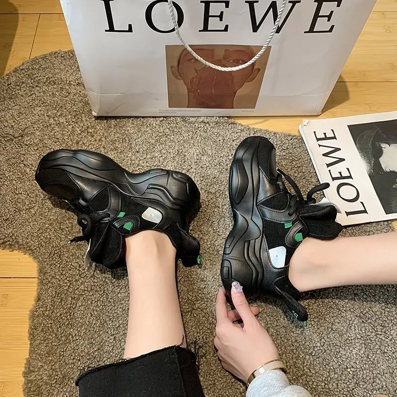 

High Quality 2021 Spring New Ladies Casual Shoes Fashion Light Shoes Increased Mesh Shoes Outsole Non-slip Running Shoes 35-40-5