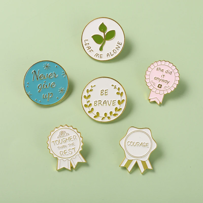 

Creative Sentence Enamel Pins Quote Pink Blue White "Courage"Incentive Brooches Custom Badge Gift for Friends Kids Jewelry