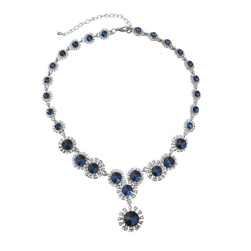 

Fashion Style Flowers Set with Diamonds Gem Crystal Glass Pendant Color-preserving Vacuum Plating Necklace Blue Black Jewellery