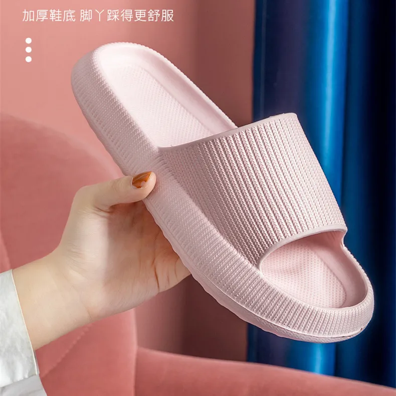 

Ladies Slippers New Summer Household Shoes Soft-soled Non-slip Bathing Breathable Comfortable Thick-soled Slippers Women