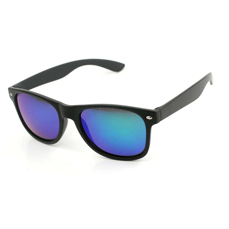 Модные поляризованные солнцезащитные очки с заклепками для женщин и мужчин