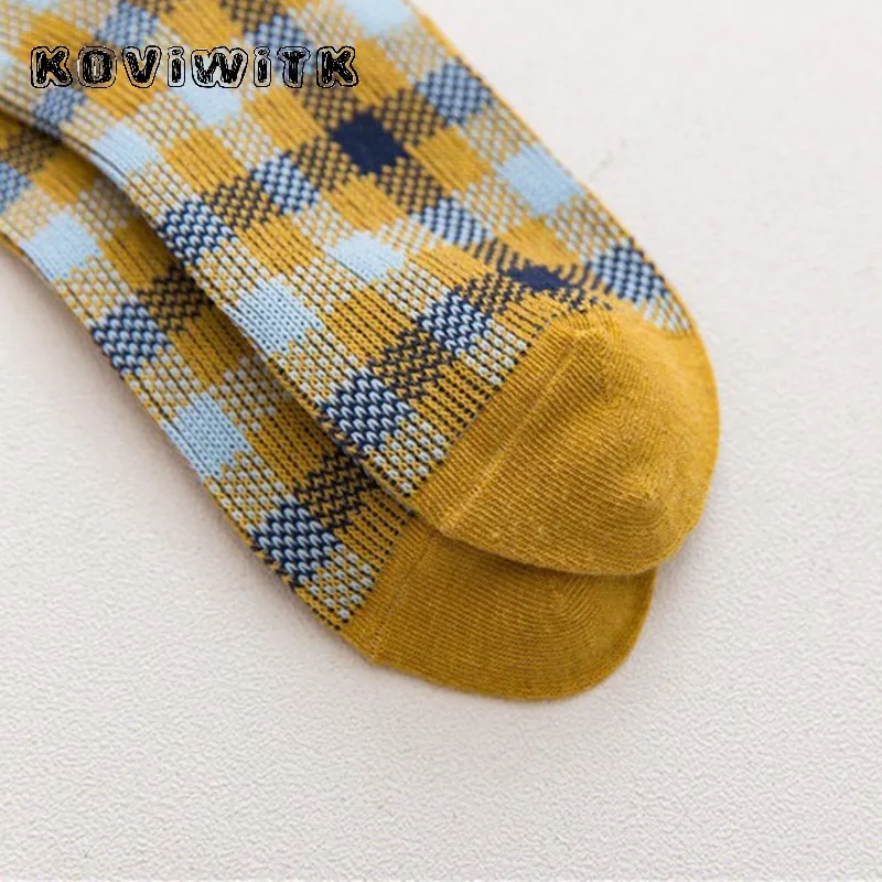 Women lattice Short Socks funny Autumn Striped Cotton plaid Sock Fashion Female warm Casual Cute harajuku Christmas sports sox