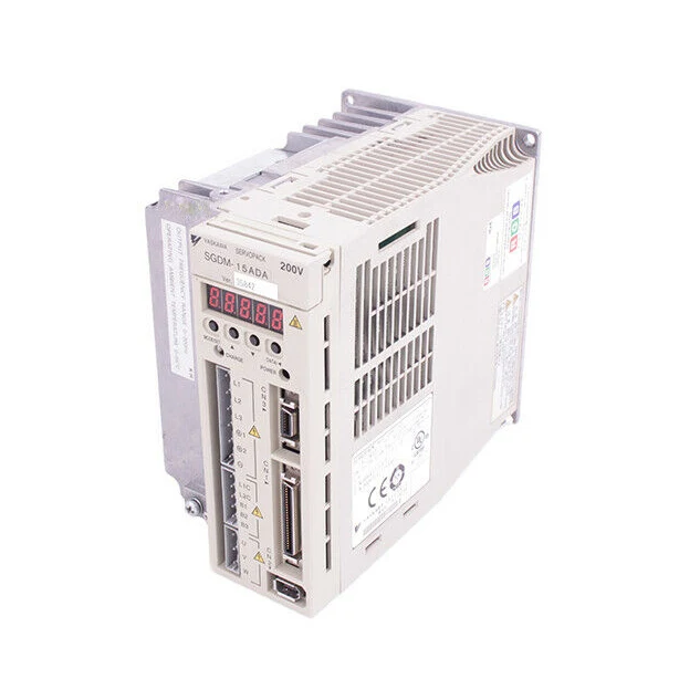 

New yaskawa electric servopack SGDM SGDM-15ADA 1.5KW 3-phase servo drive