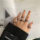 Винтажный комплект черных колец для женщин, металлическое кольцо в стиле панк, круглые парные кольца неправильной формы на палец, 2022, аксессуары, ювелирные изделия, подарки
