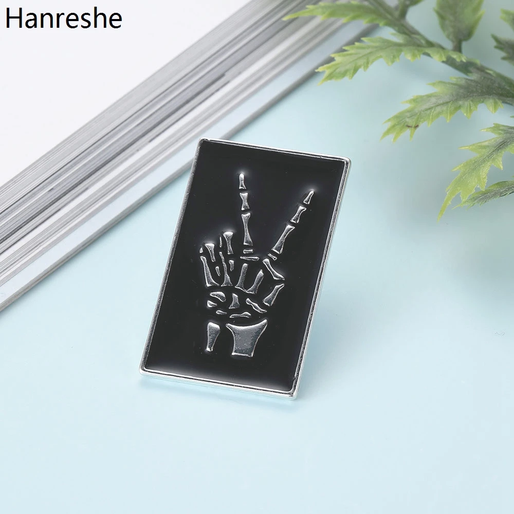 Модная забавная эмалированная брошь с черепом на пальце черный цвет белая кость