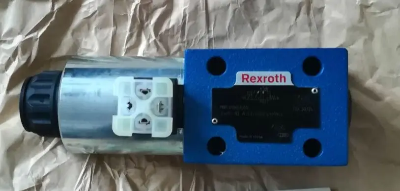 

3WE10A33/CG24N9K4 новый клапан REXROTH 3WE10A3X/CG24N9K4 R900972095