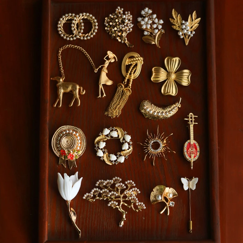 Женская Винтажная брошь в виде растения