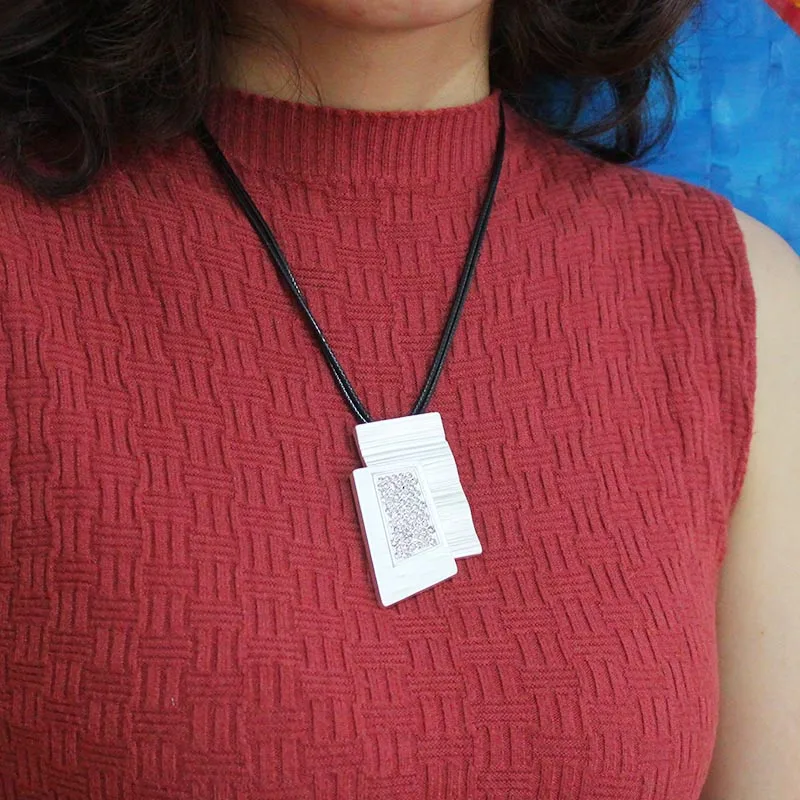 

D&D New Fashion Necklace And Irregular Geometric Superposition Crystal Pendant Necklace Fashion Jewelry Sales